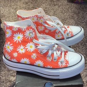 Daisy Platform Converse